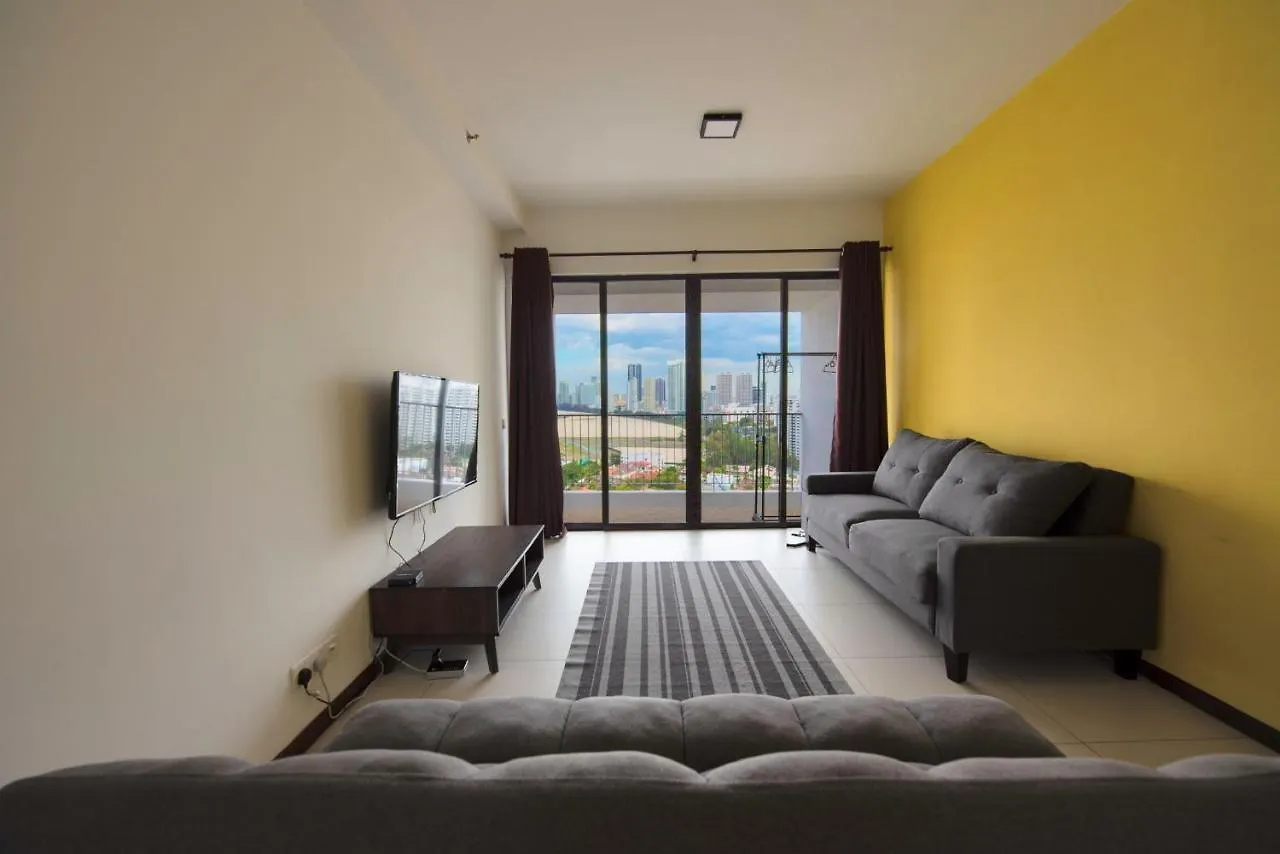 Apartment The Landmark By Katana George Town