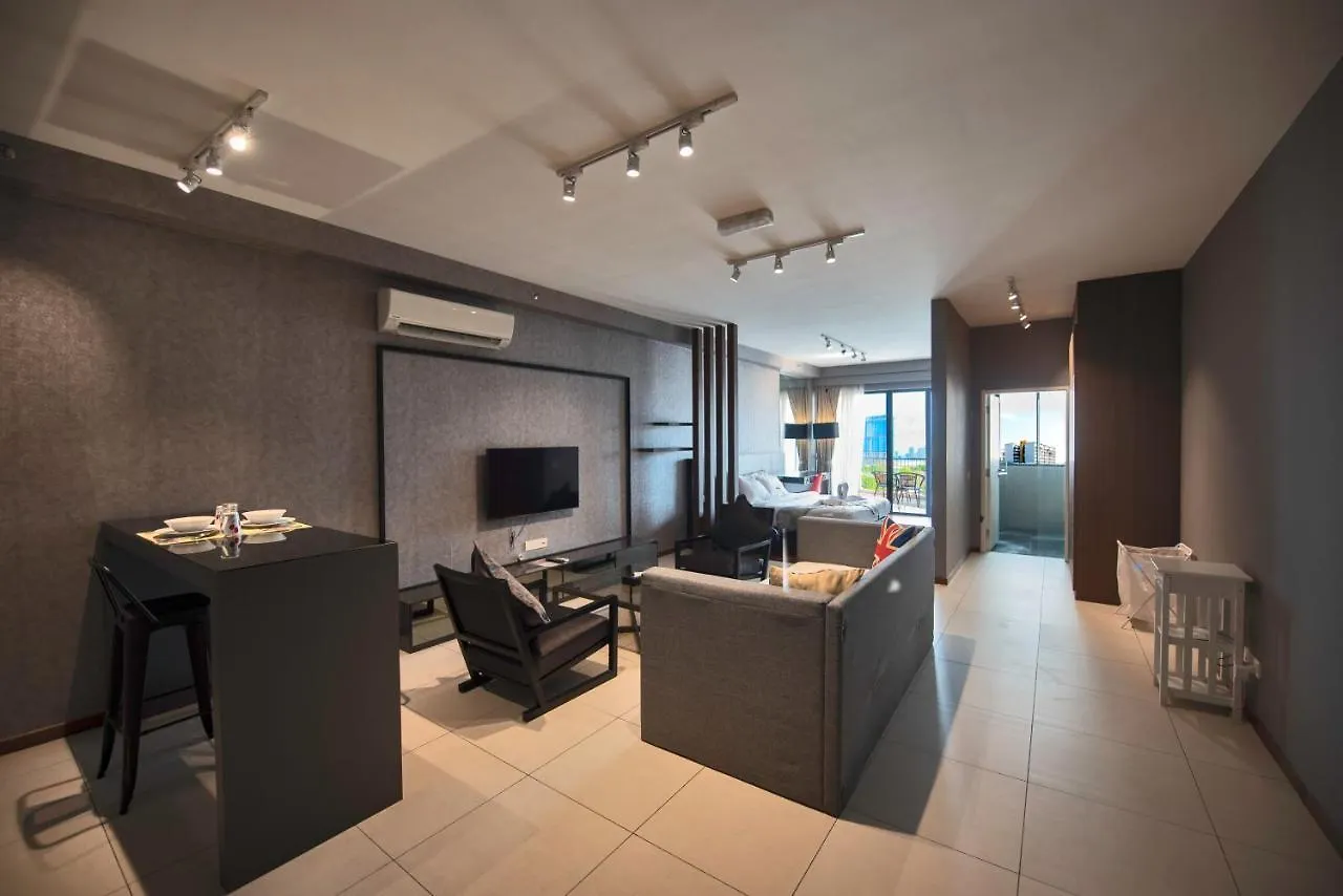 Apartment The Landmark By Katana George Town